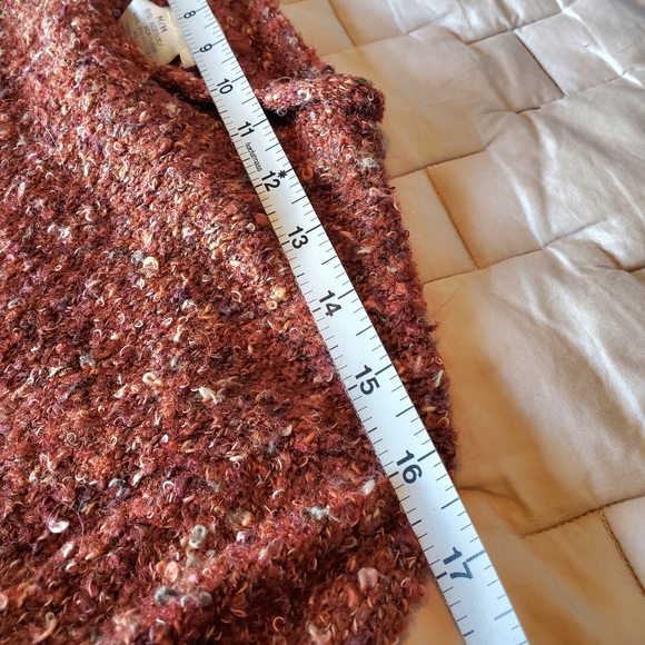 Fuzzy Sweater M Autumn - Picture 3 of 6